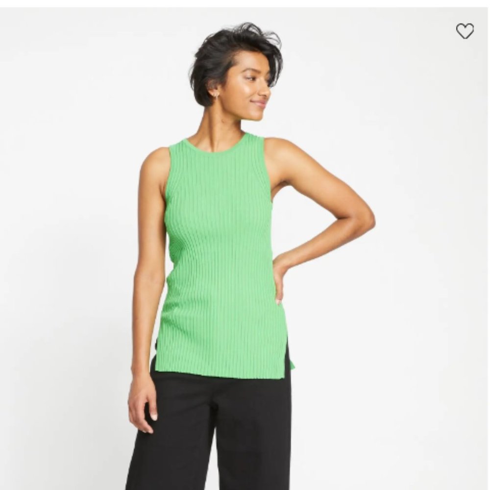Knitted High Neck Tank - M